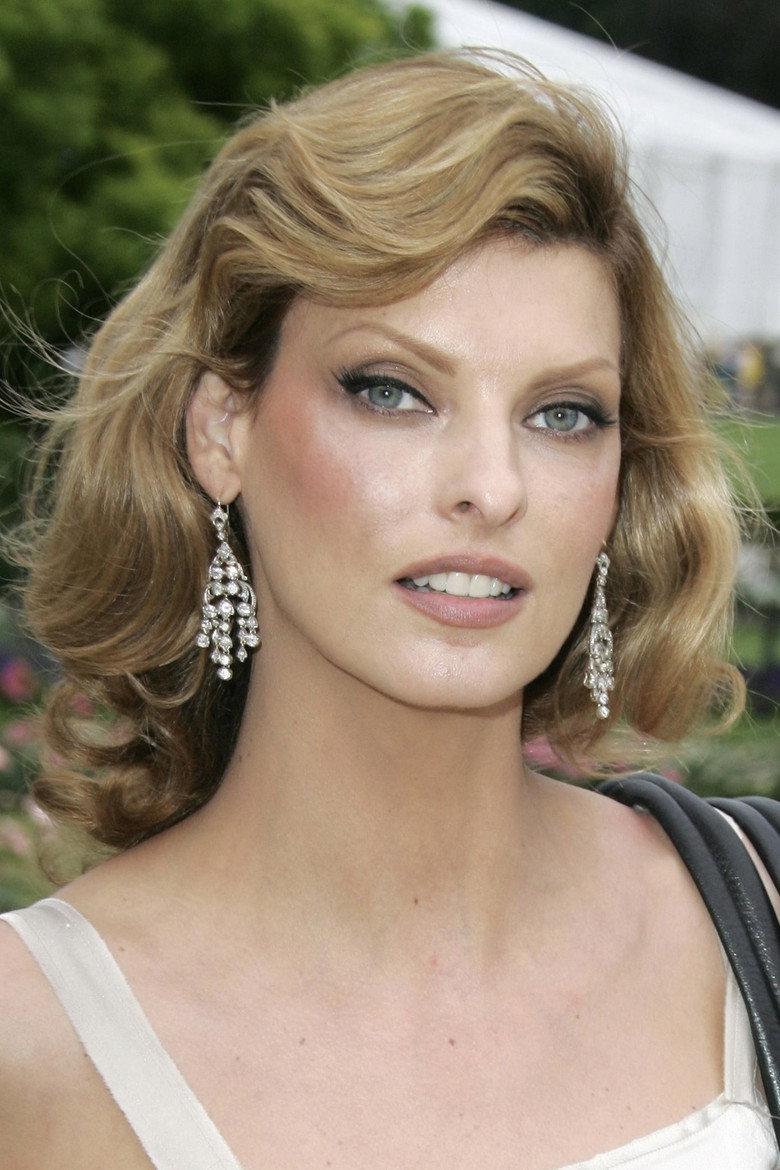 Linda Evangelista photo 3