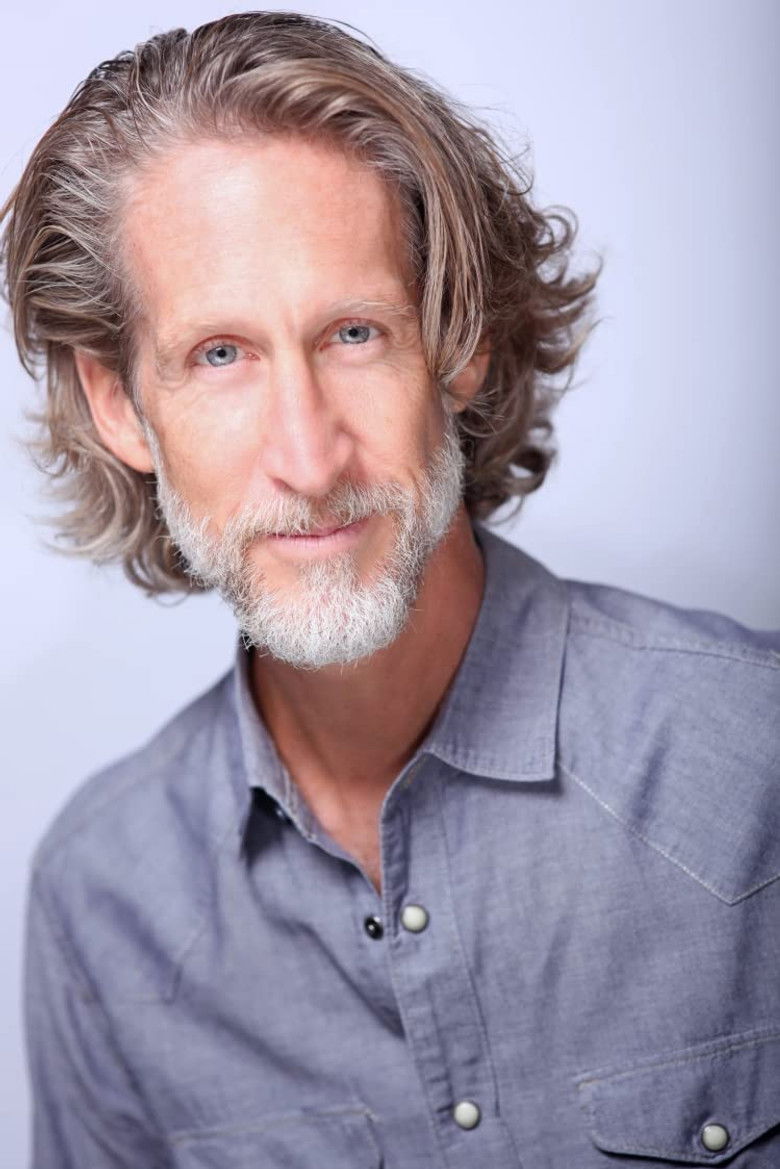 Kevin Bernard portrait image