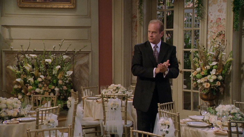 Still from Frasier - Season 11 Episode 23