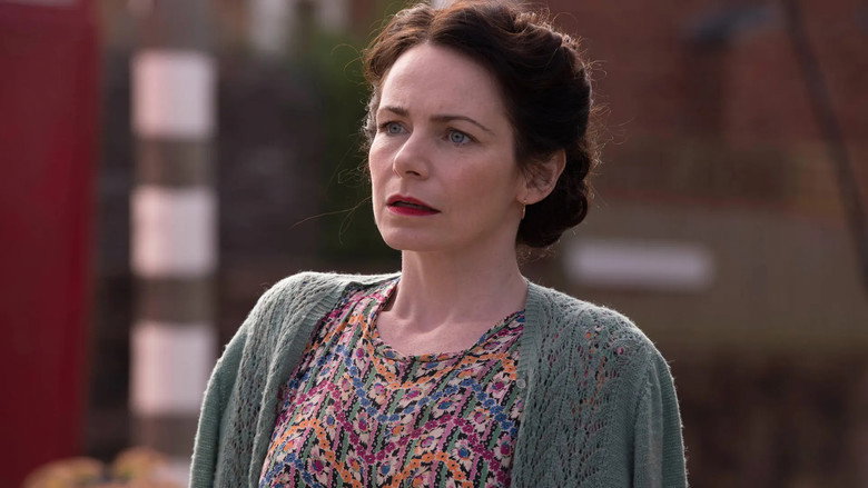 Still from Home Fires - シーズン 2 エピソード 2