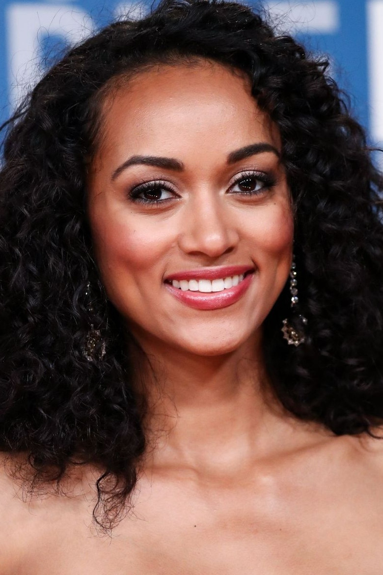 Kára McCullough portrait image