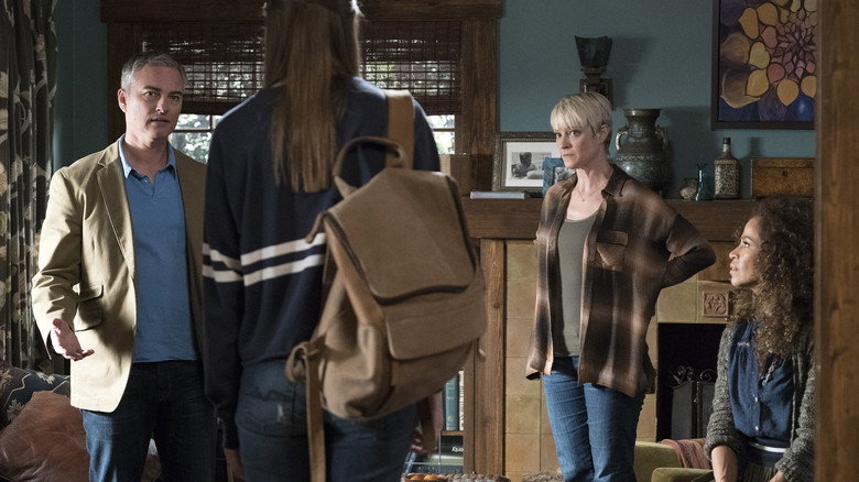 Still from The Fosters - ซีซัน 5 ตอน 2