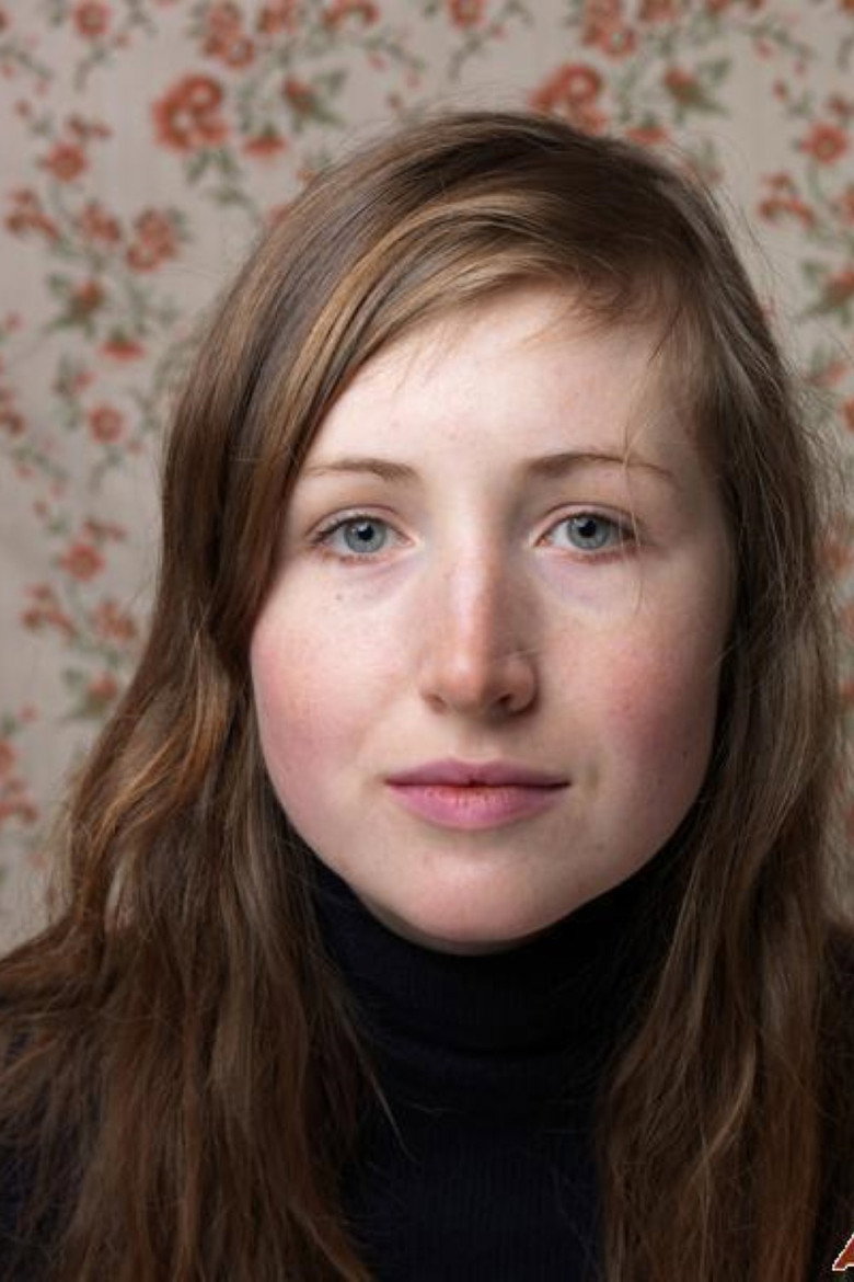 Kate Lyn Sheil photo 10