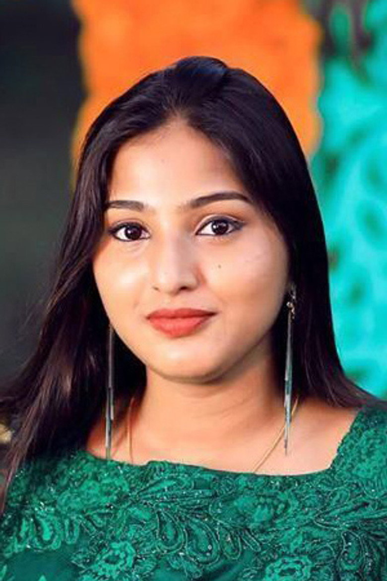 Pranavi Manukonda photo 5