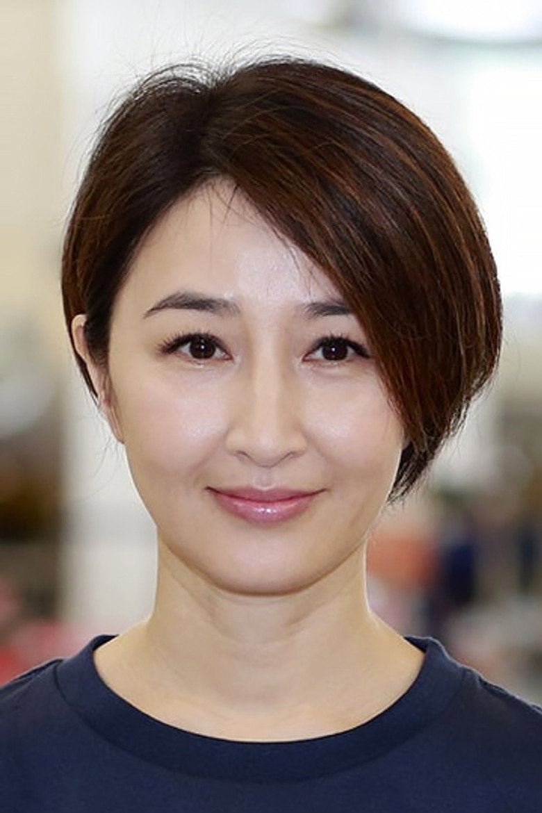 Esther Kwan Wing-Ho photo 3