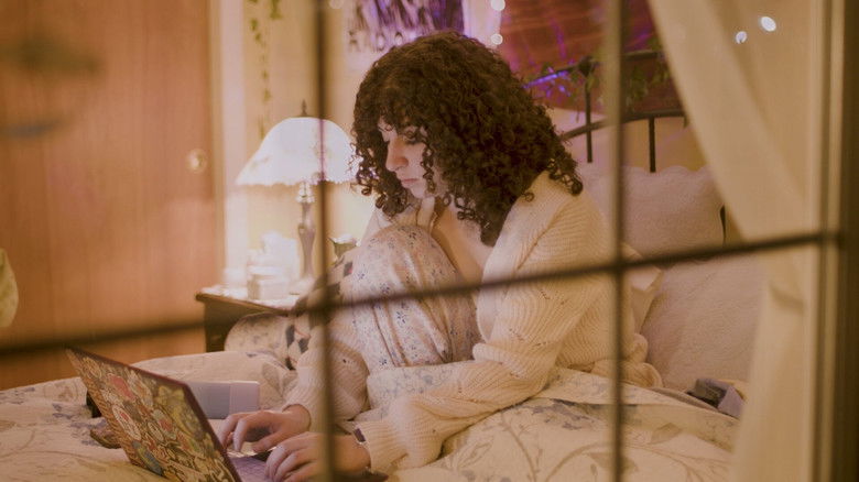 Image d'arrière-plan 5 du film Dr. Valentine and the Creation of Strangers