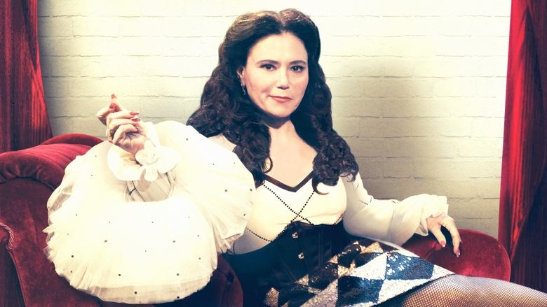 Alex Borstein – Corsets & Clown Suits