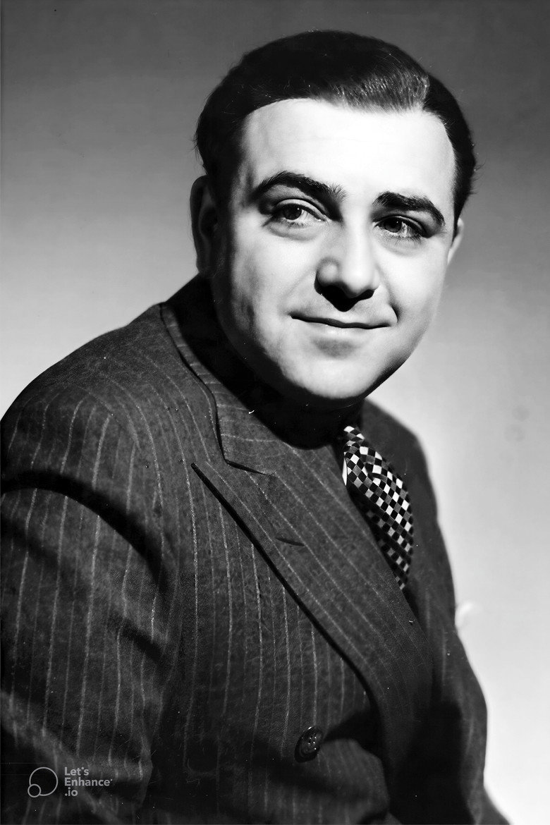 Akim Tamiroff photo 8