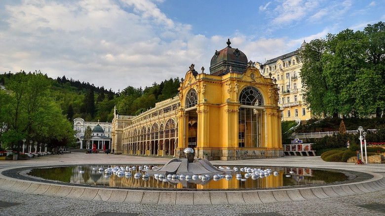 Still image for Naše lázně season 1 episode 1: Episode 1