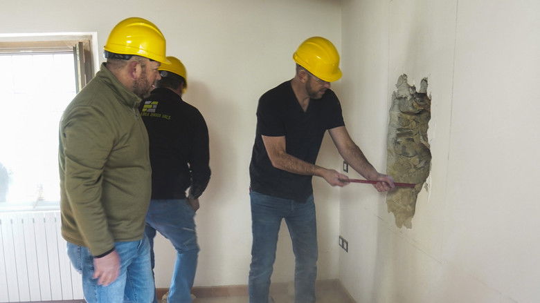 Still image for Fixer to Fabulous Italiano season 1 episode 2: Stone House Surprises