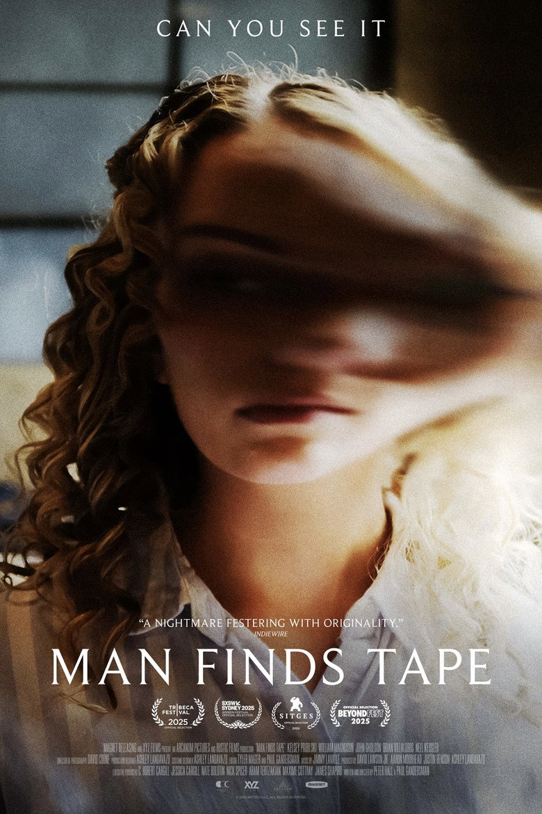 Imatge de Man Finds Tape