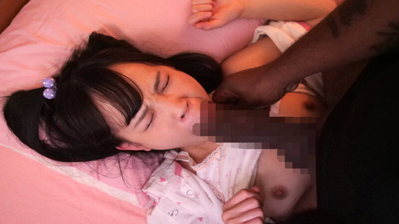 【配信専用】ホームステイに来た黒人に、小さな体を固定されて敏感マ○コの奥（子宮）をガン突きされまくった少女。 工藤ララ 9