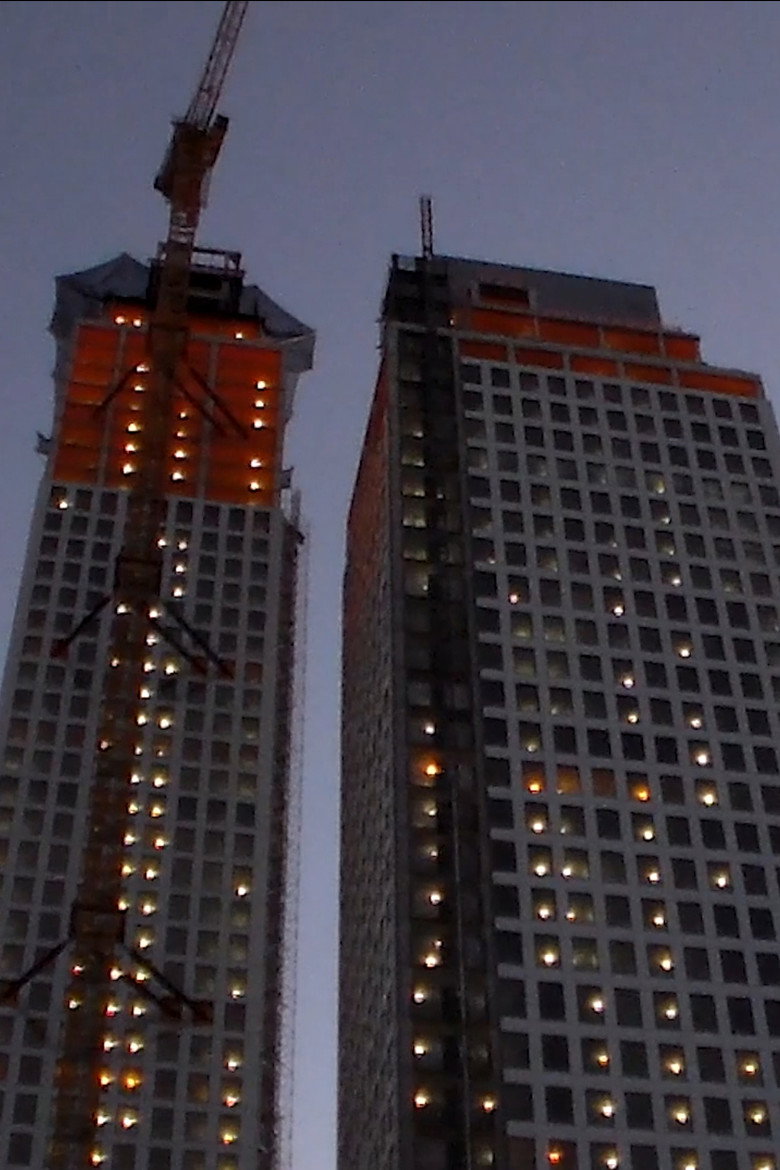 Imatge de The High Rise Beckons