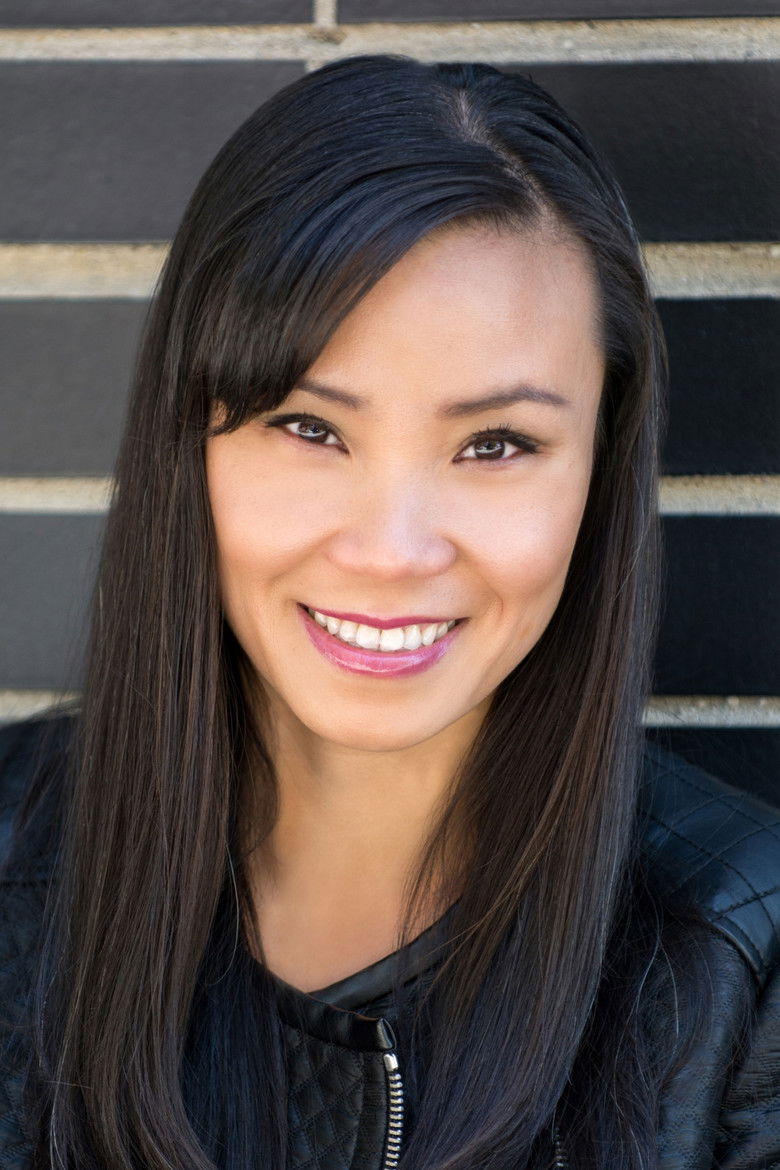 Julie T. Pham portrait image