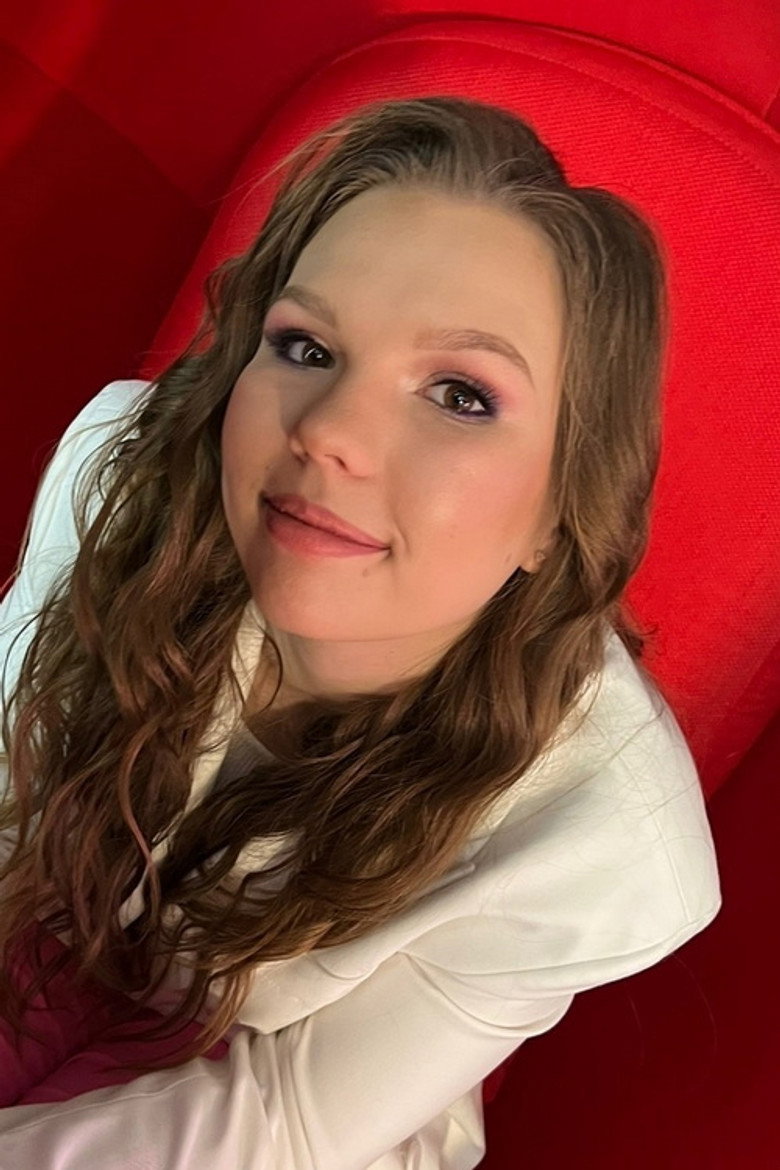 Anna Kapustina portrait