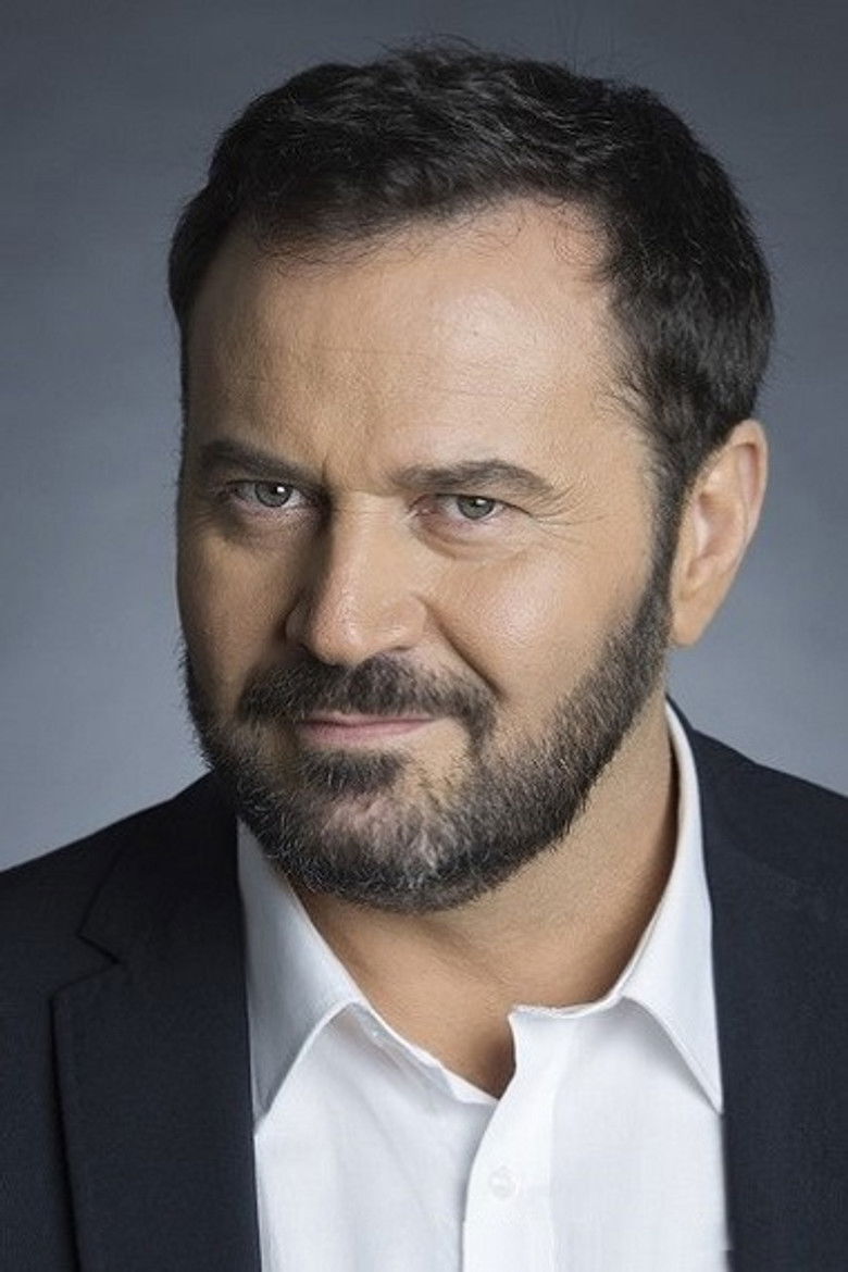 Elías Pelayo portrait image