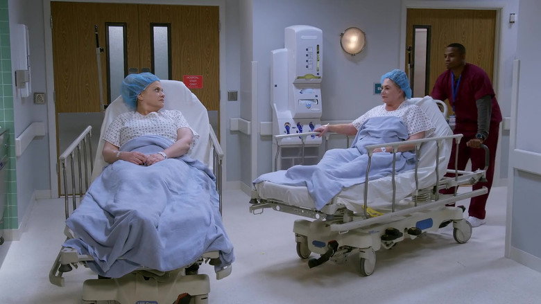 Mom S07E14 — Cheddar Cheese and a Squirrel Circus episode still