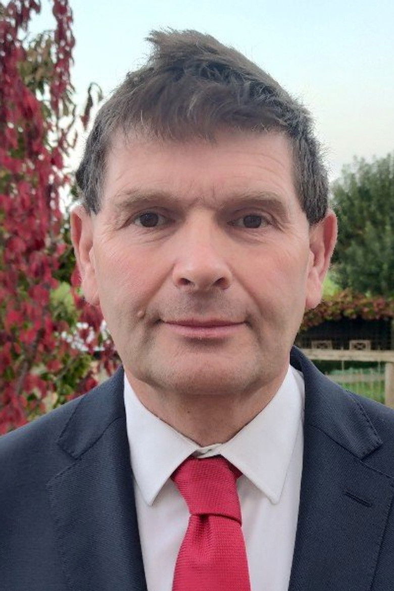 Neil Holbrook portrait image