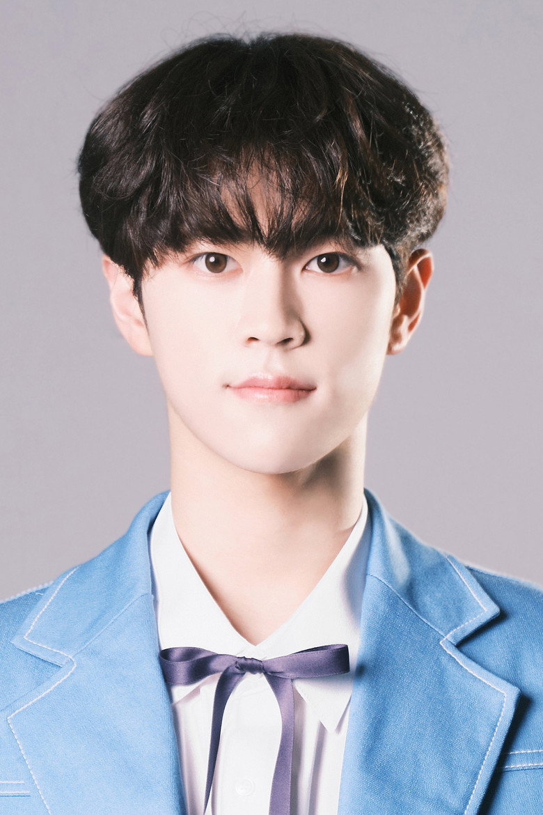 Jung Jae-young portrait