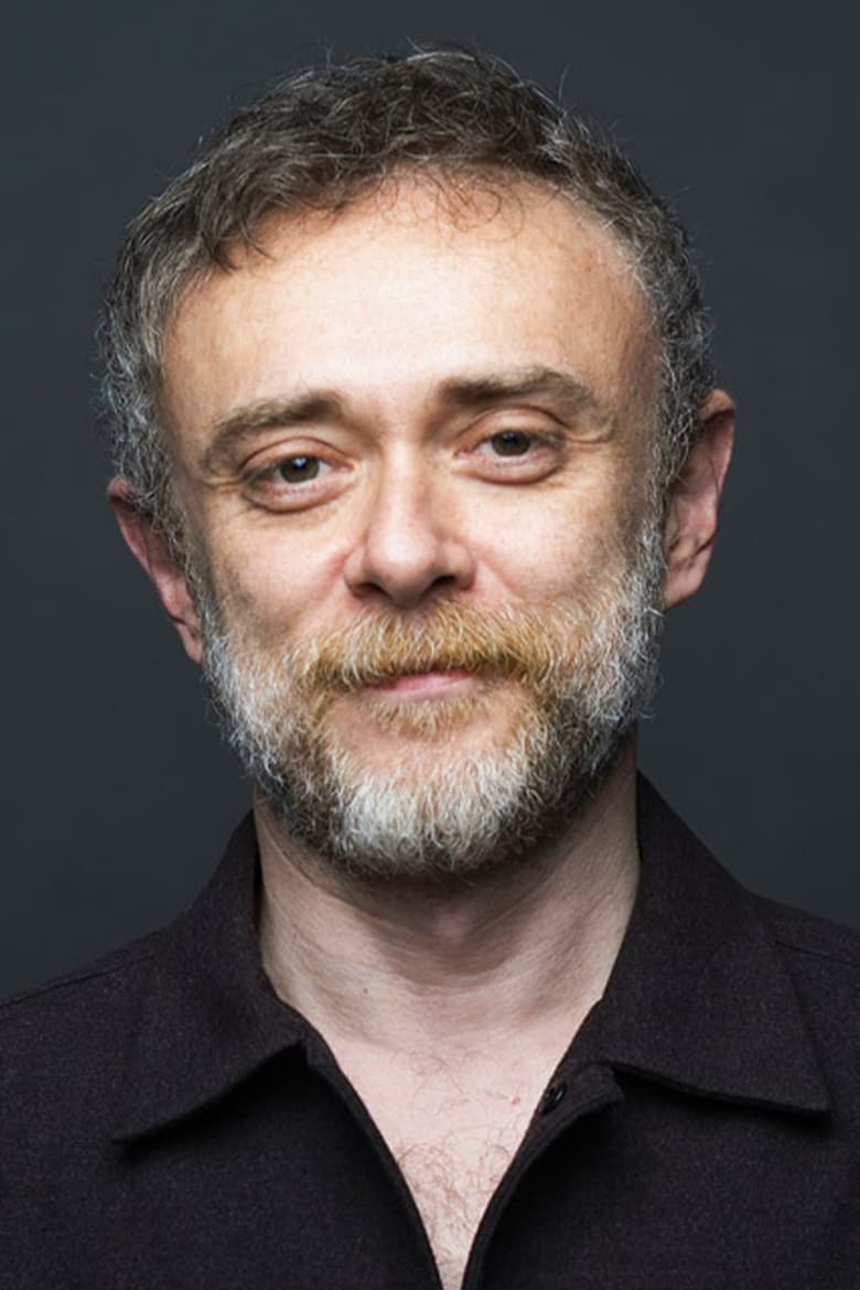 Tansu Biçer photo 3