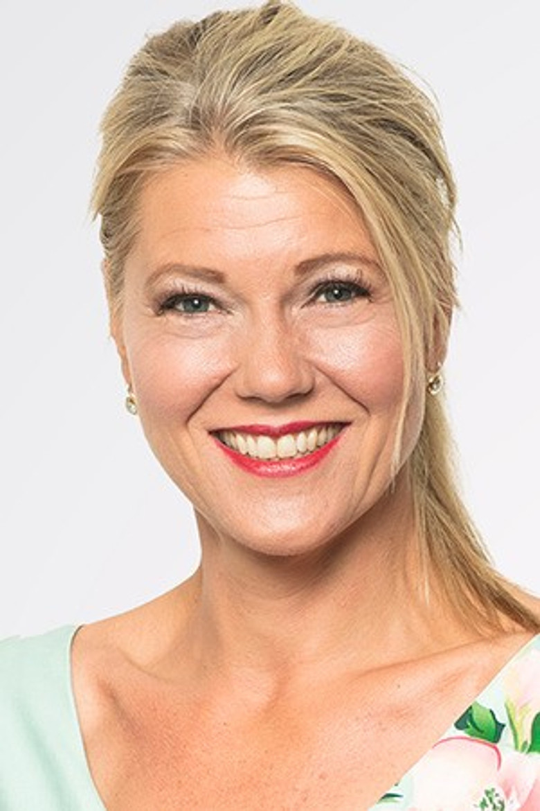 Sandra Ysbrandy portrait image