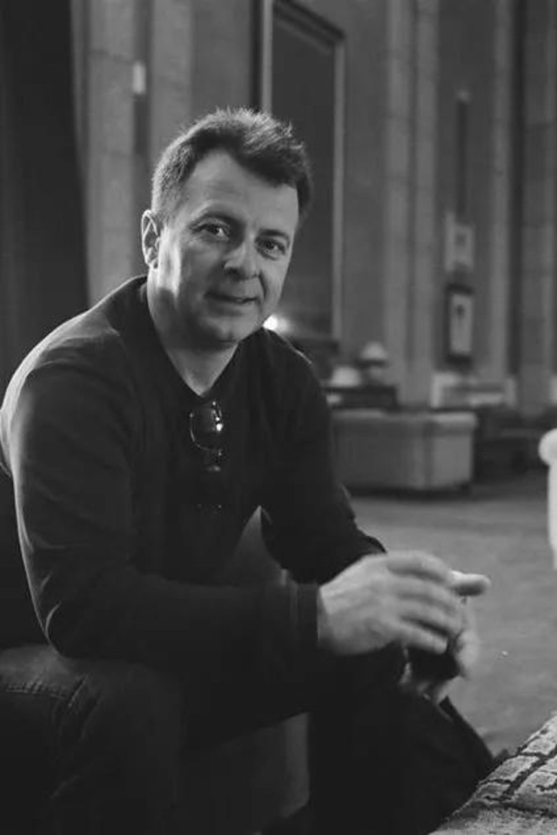 Florin Niculae portrait image