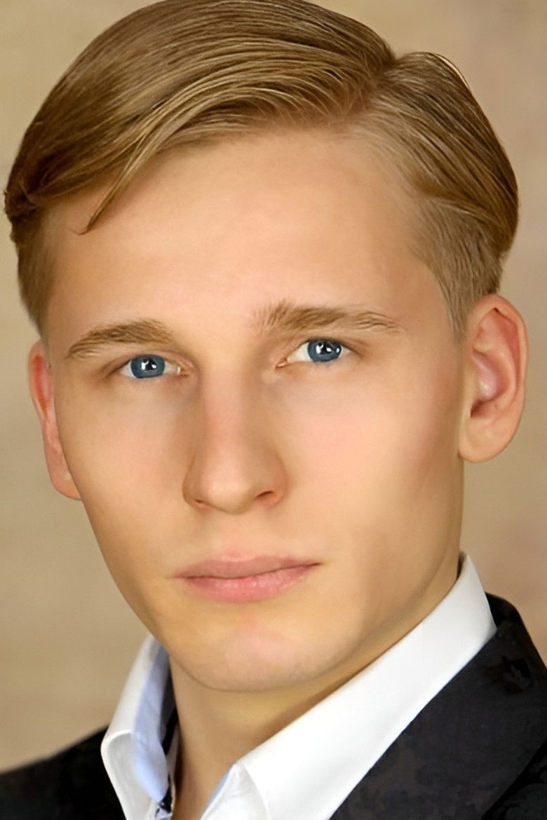 Михаил Гаврилов portrait image