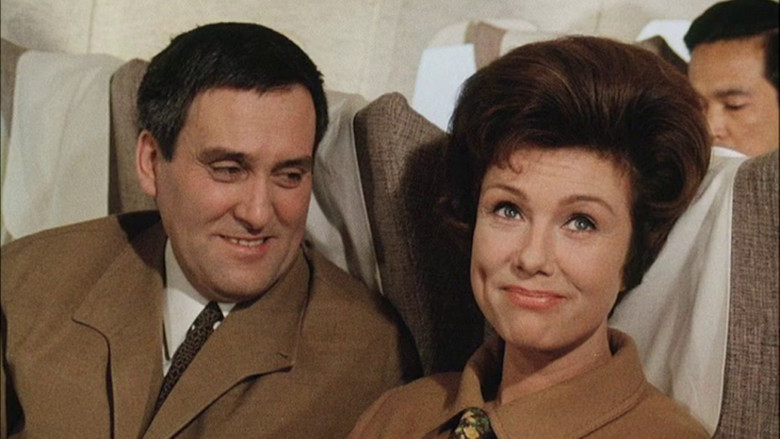 Still image for Stewardesses season 1 episode 4: A Happy Occurance