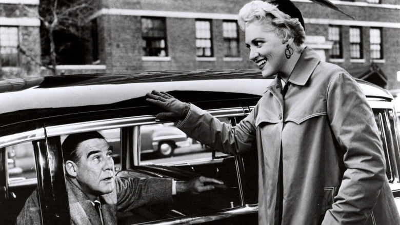 Image d'arrière-plan 9 du film Une Cadillac en or massif