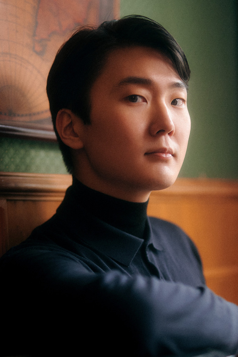 Cho Seong-jin portrait image