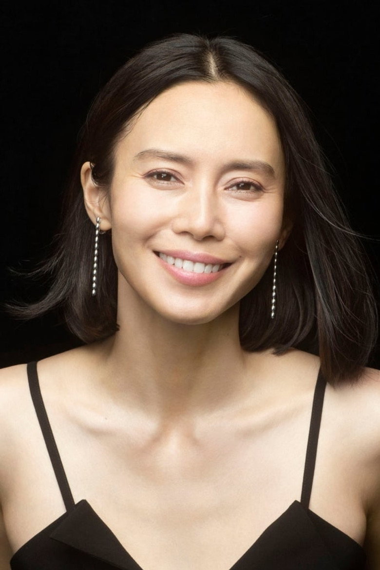 Miki Nakatani photo