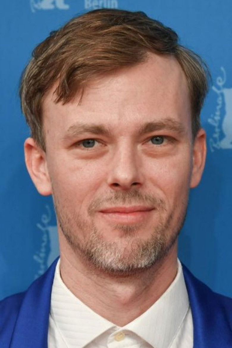 Mark Bukdahl portrait image