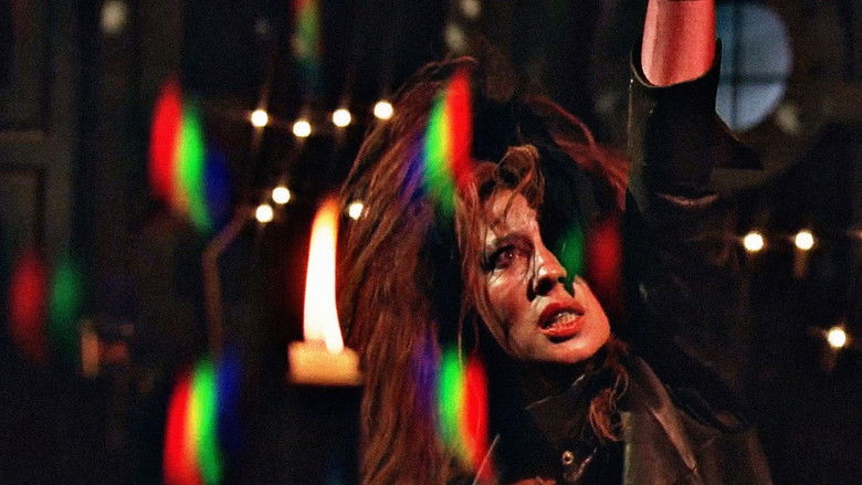 Image d'arrière-plan 3 du film The Secret of the Secret Weapon