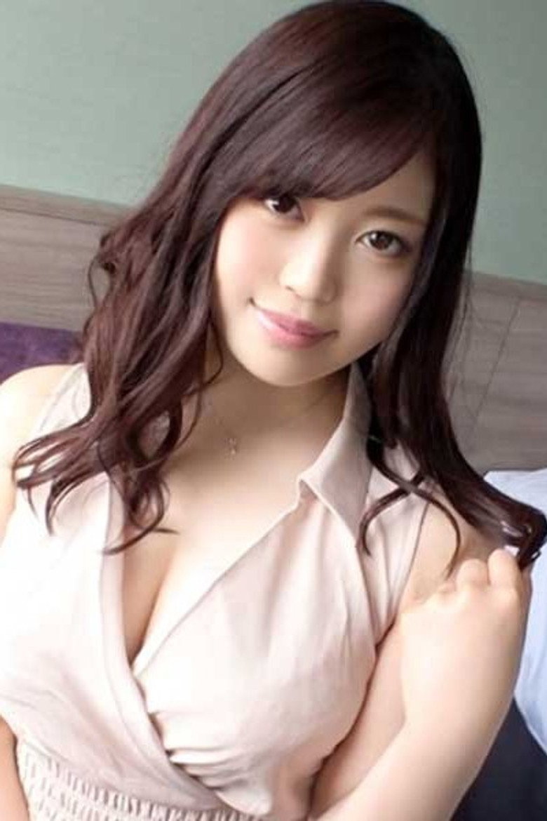 Ayaka Mochizuki photo