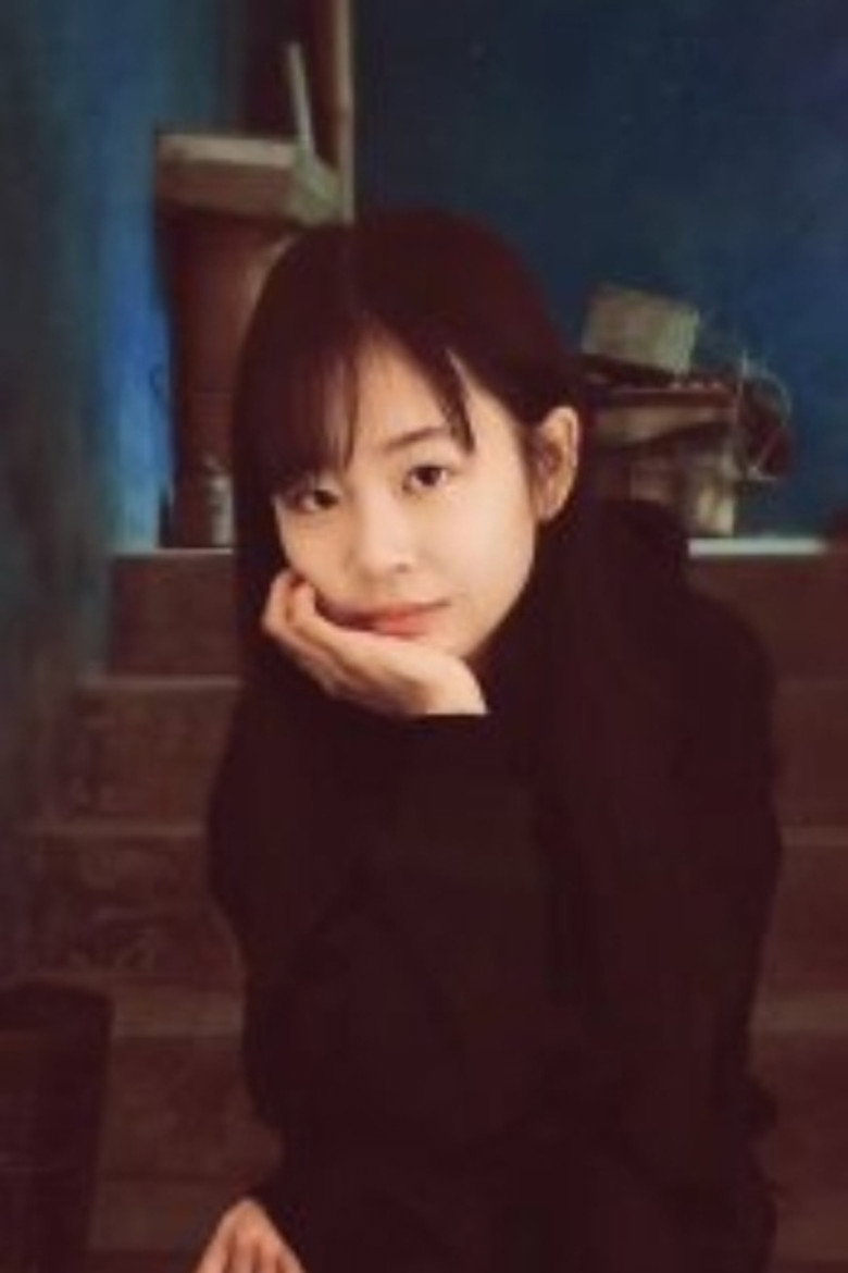 Tong Shuangshuang portrait