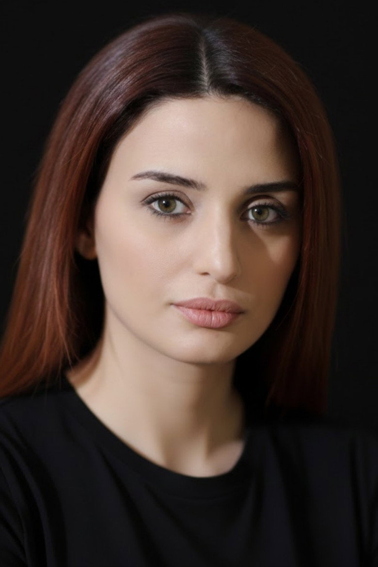 Pınar Dikici photo 2