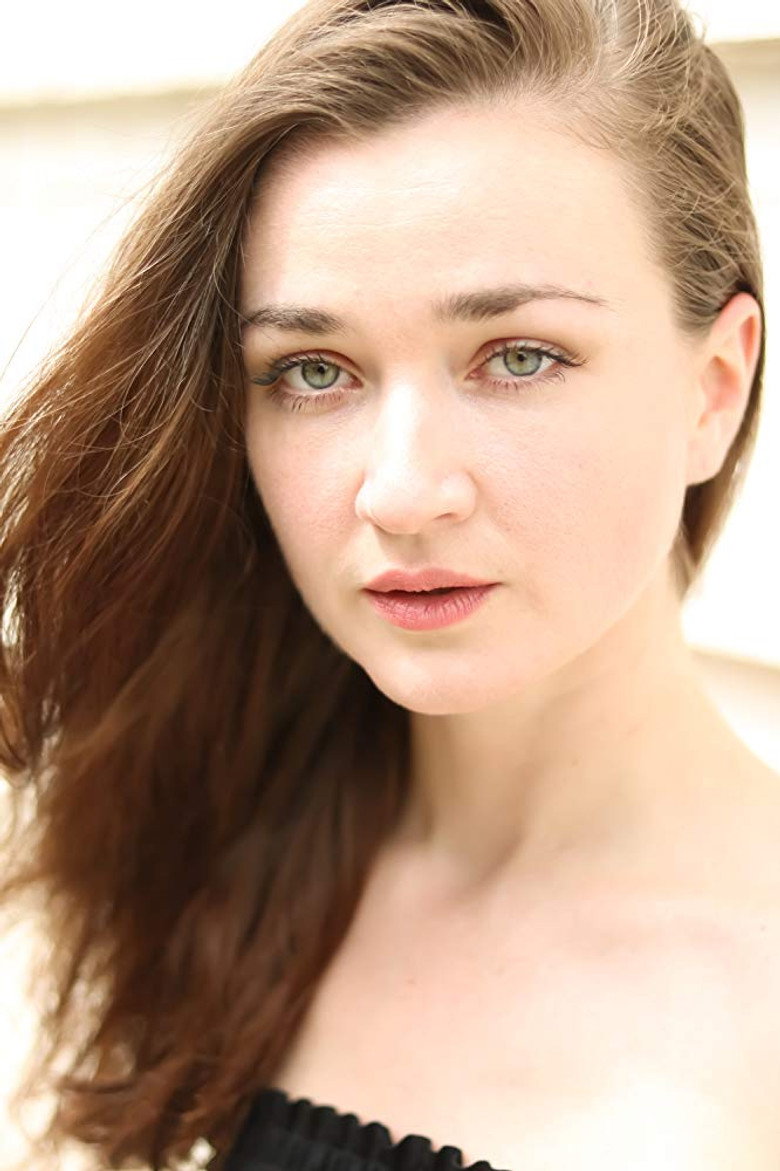 Amy Molloy photo 2