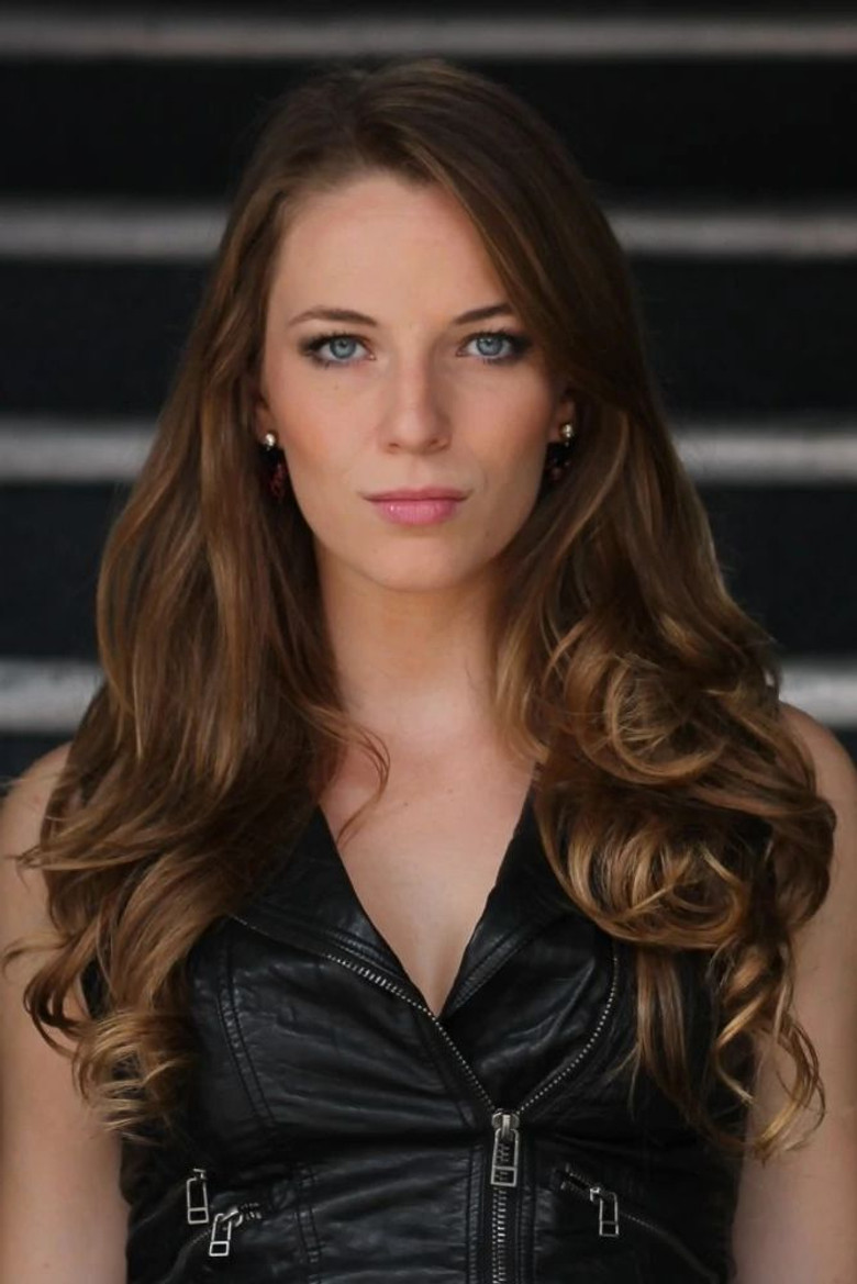 Brittnee Garza portrait image