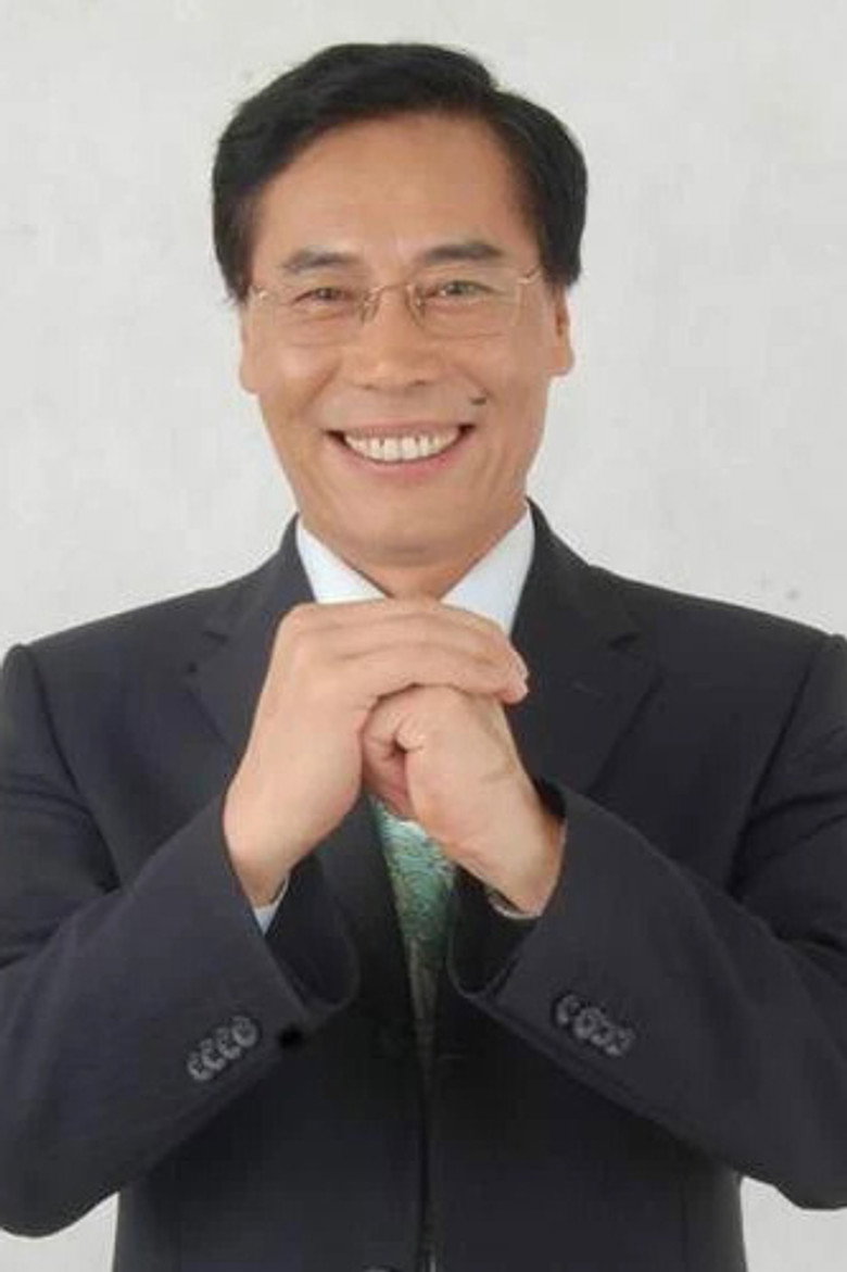 Xiao Lin portrait