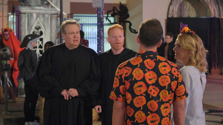 Still from Modern Family - Season 11 Episode 5