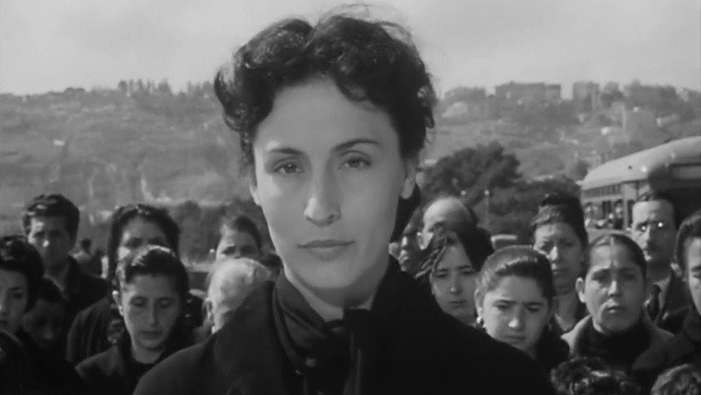 The Gold of Naples image 8