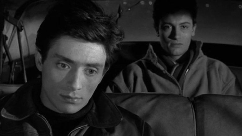 Image d'arrière-plan 3 du film La Nuit des traqués