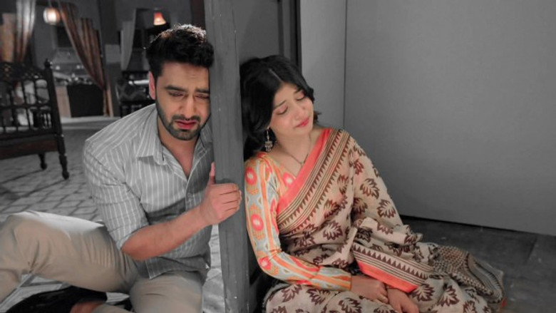Daksh brings solace to Abhira