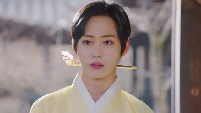 Still image for Nobleman Ryu’s Wedding season 1 episode 2: Why is This Room So Hot?