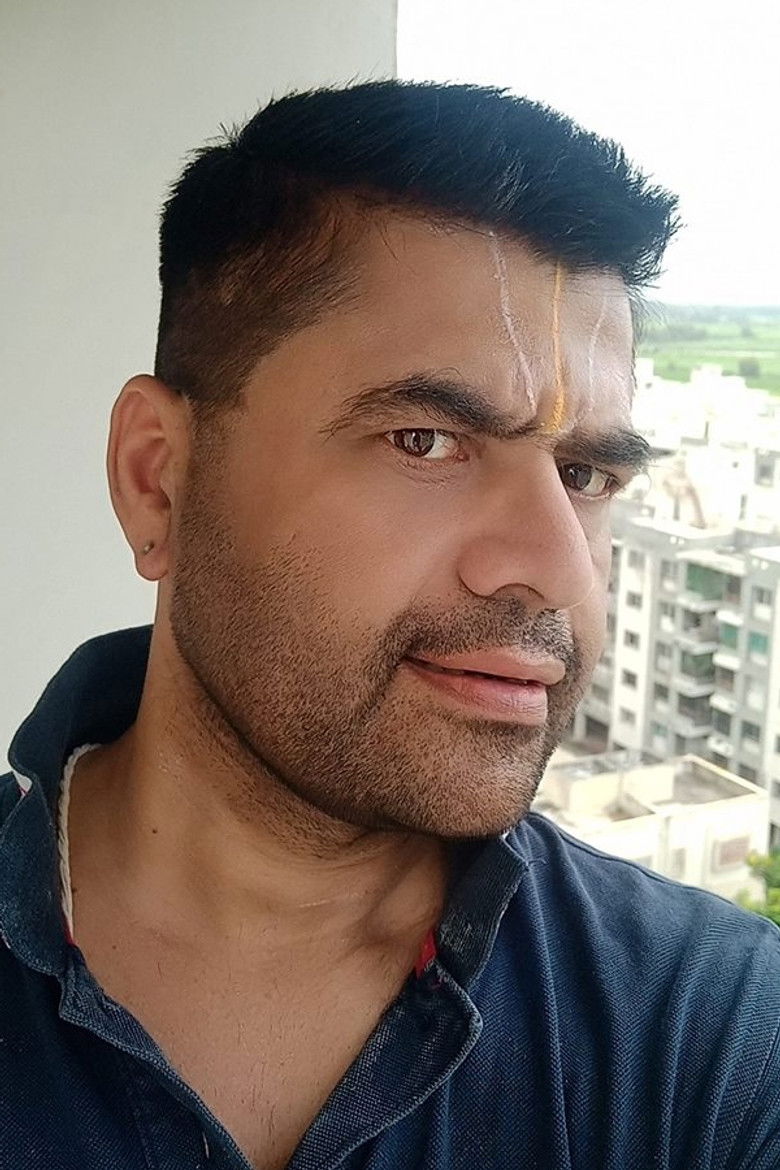 Ramesh Kallidai portrait image