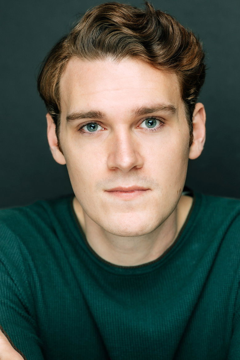 Dylan Leonard portrait image