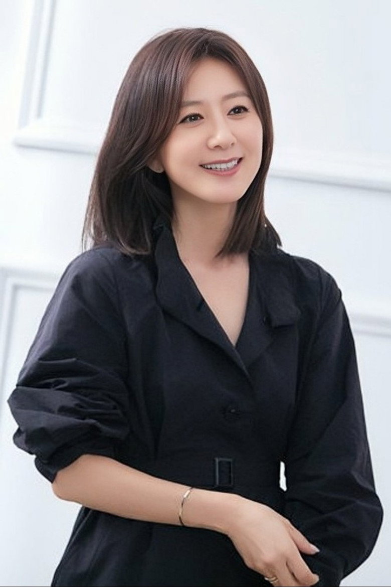 Kim Hee-ae photo 3