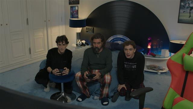 Still image for Ποιος Παπαδόπουλος season 1 episode 10: Episode 10 Still image for Ποιος Παπαδόπουλος season 1 episode 10: Episode 10