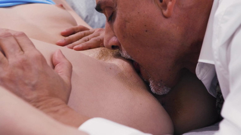 Image d'arrière-plan 6 du film Daddy's Anal Cutie 2