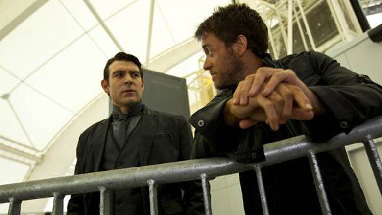 Still from Terra Nova - Season 1 Episode 11